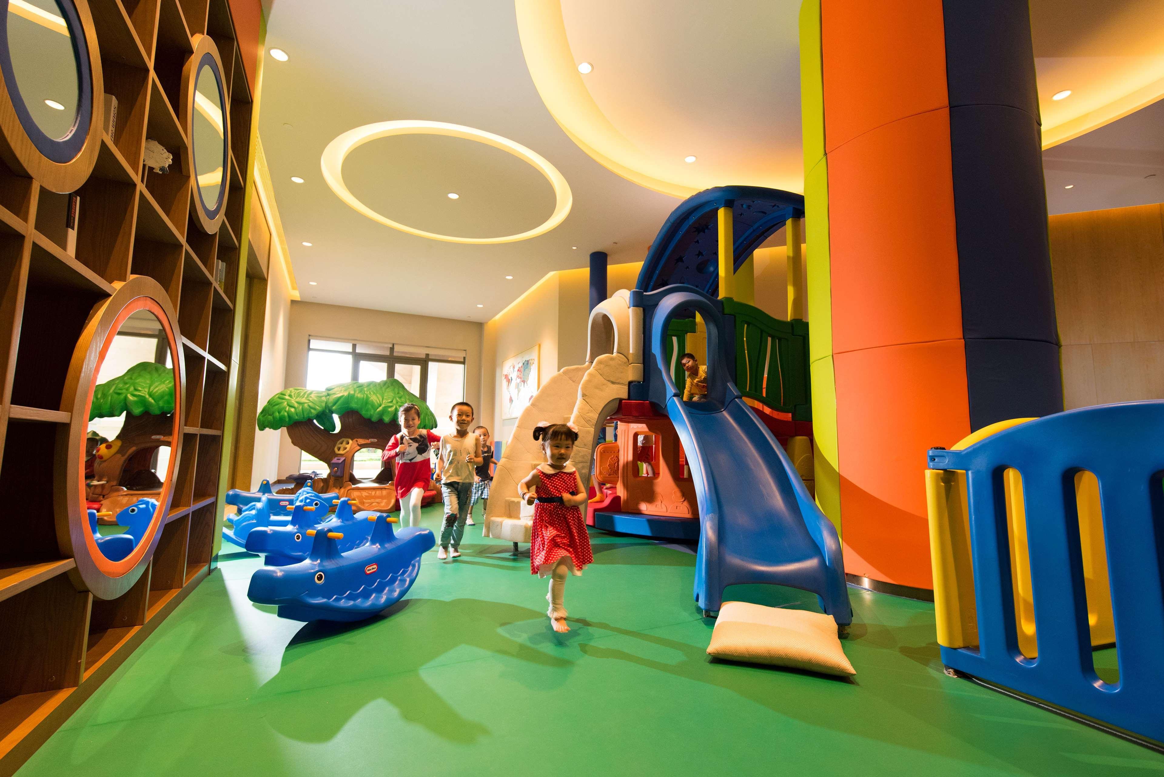 Hilton Yuxi Fuxian Lake Chengjiang  Eksteriør billede